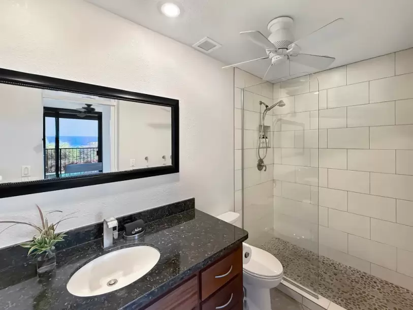 Condominium-30